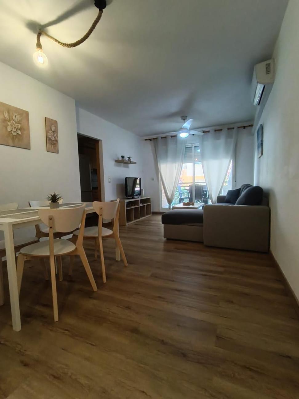 Apartamento Pilar Solo Familias Гандия Екстериор снимка